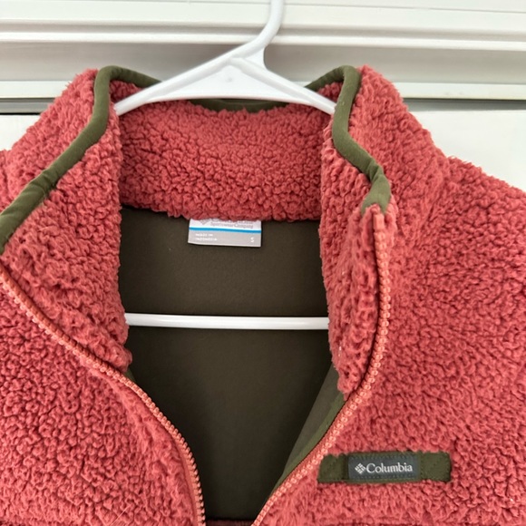 Columbia Sherpa vest - Picture 2 of 3